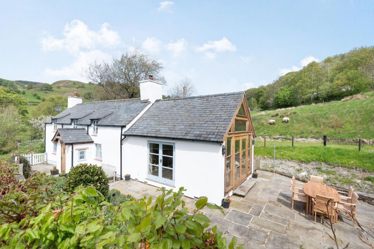 Pen Y Bont Villa Llangollen Exterior photo